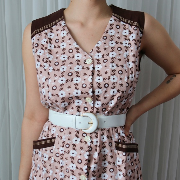 60’s / 70’s Floral Shift Dress with Pockets - Picture 5 of 8